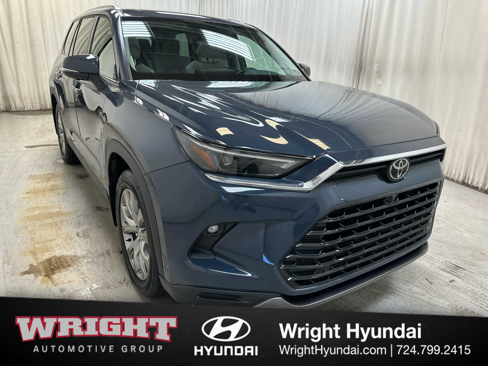 2024 Toyota Grand Highlander Limited's photo