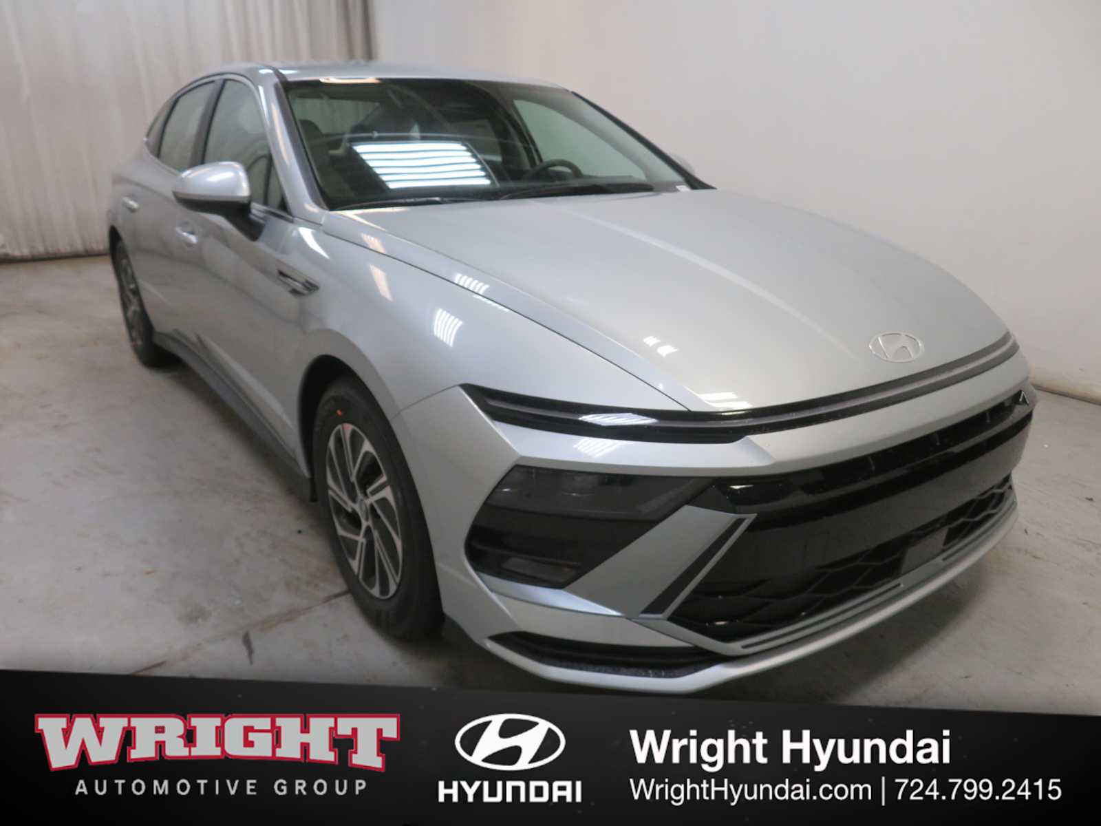 2026 Hyundai Sonata Hybrid Blue's photo