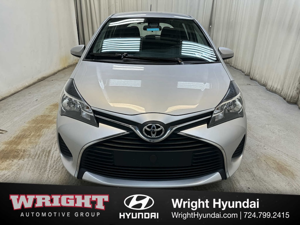 Used 2017 Toyota Yaris 5-Door LE Hatchback