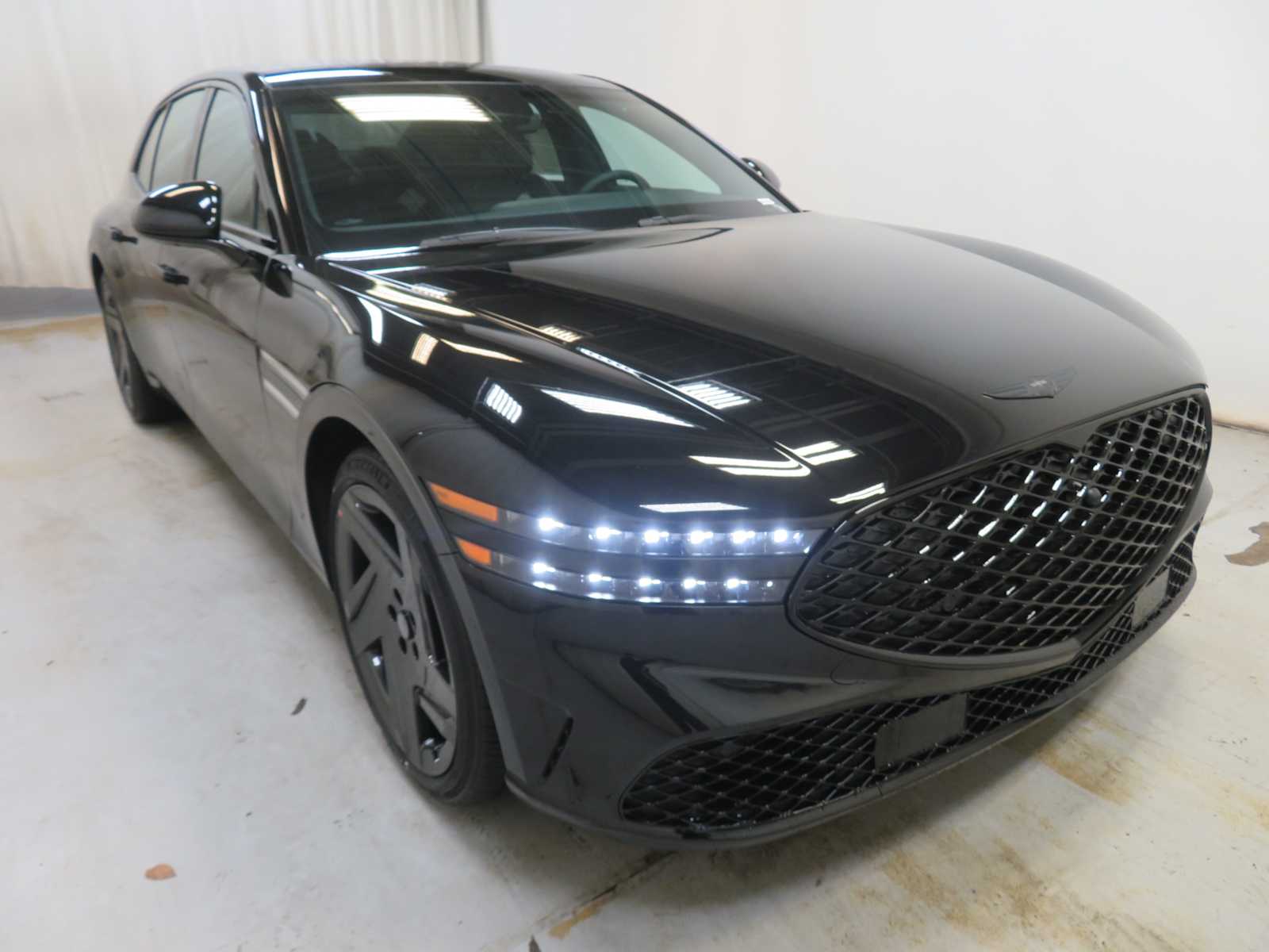  Genesis G90