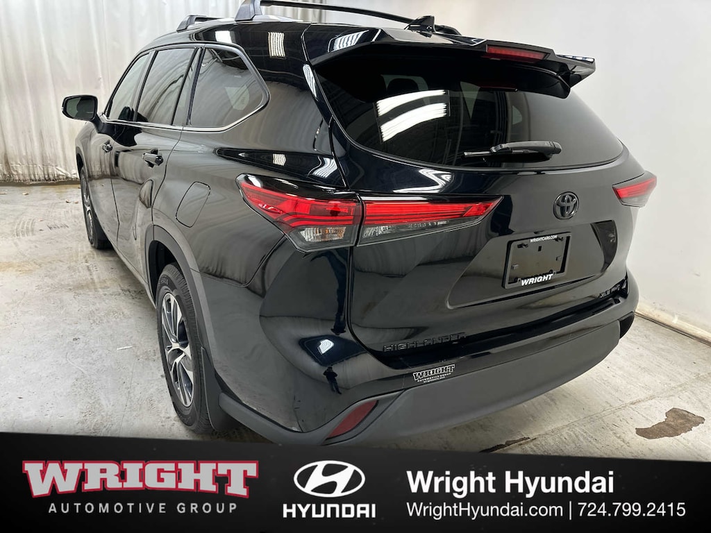 Used 2022 Toyota Highlander XLE SUV