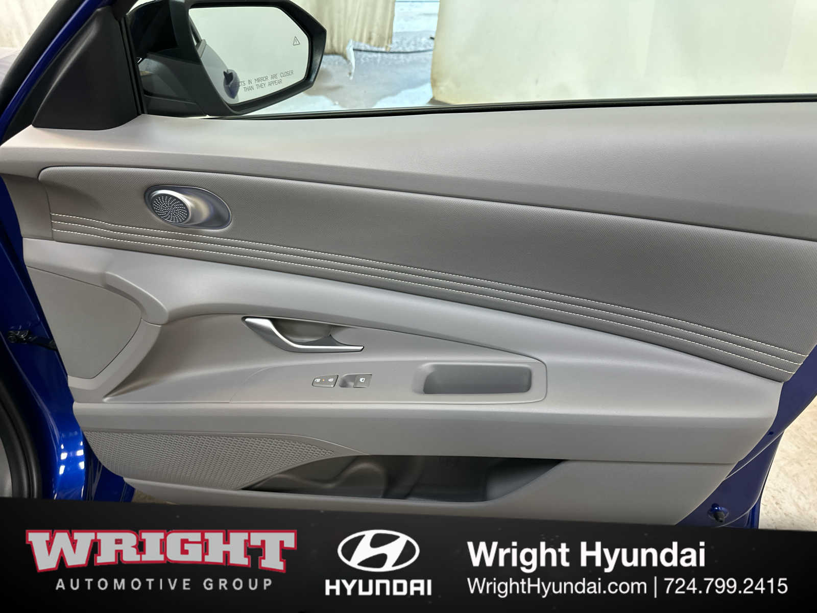 2025 Hyundai Elantra SEL - Photo 17