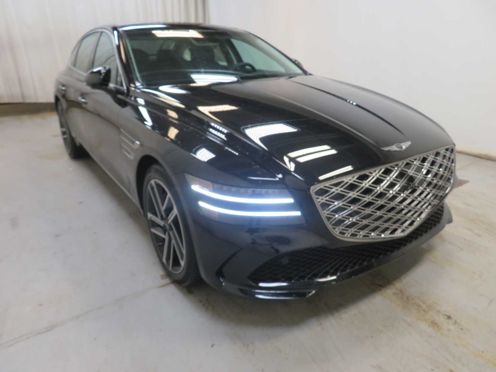 2026 Genesis G80 2.5T Advanced