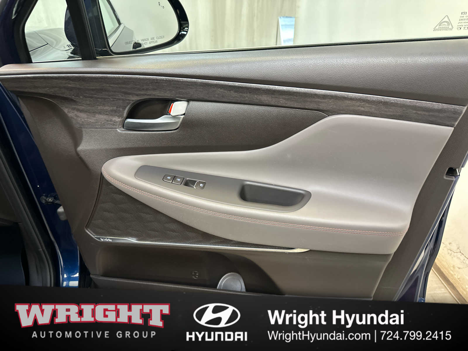 2020 Hyundai Santa Fe Limited - Photo 17
