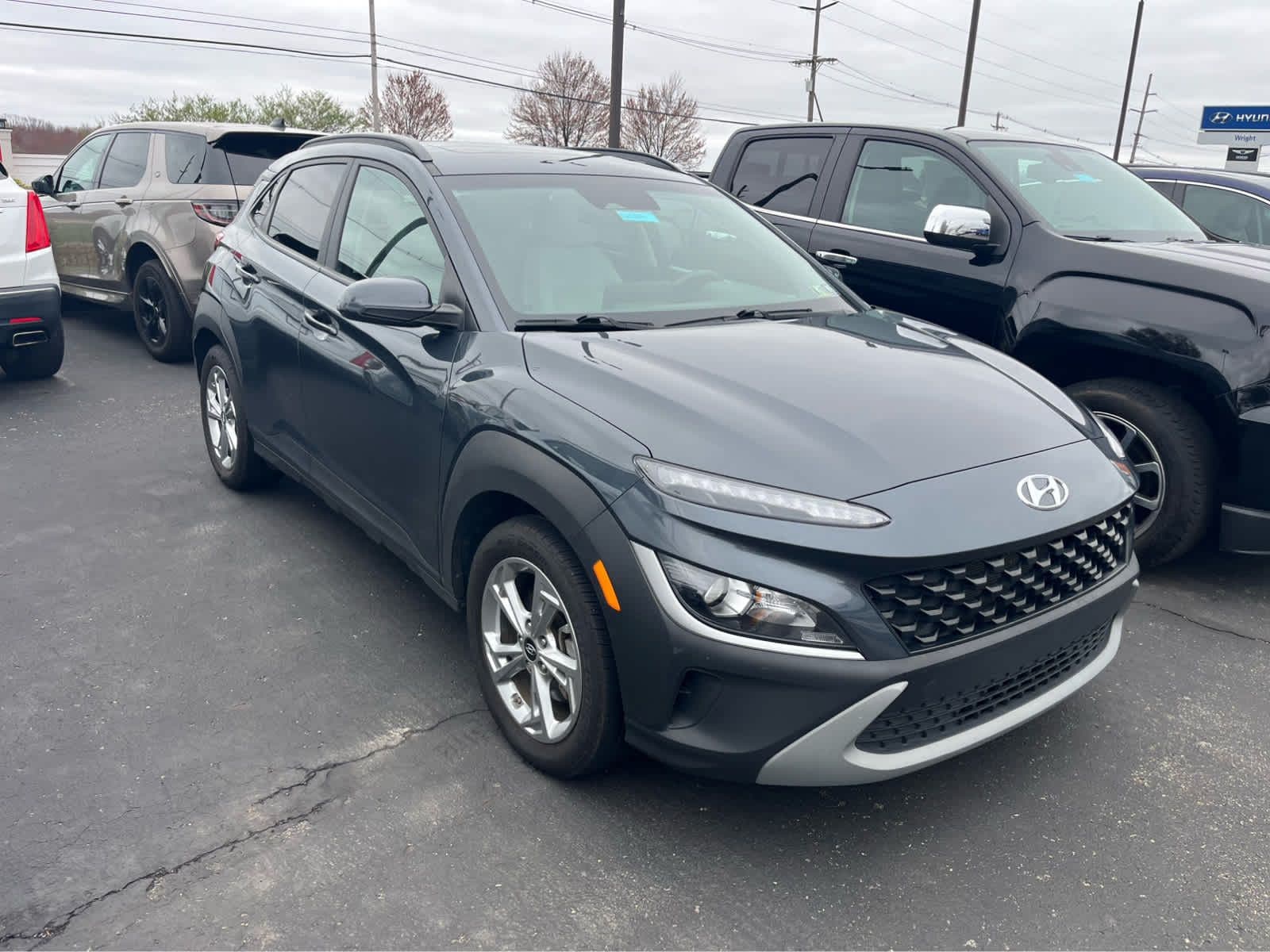 Certified 2022 Hyundai Kona SEL with VIN KM8K3CAB7NU901833 for sale in Wexford, PA