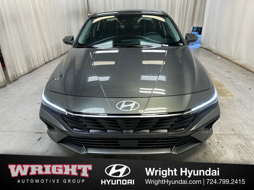 New 2026 Hyundai Elantra Hybrid Limited Sedan