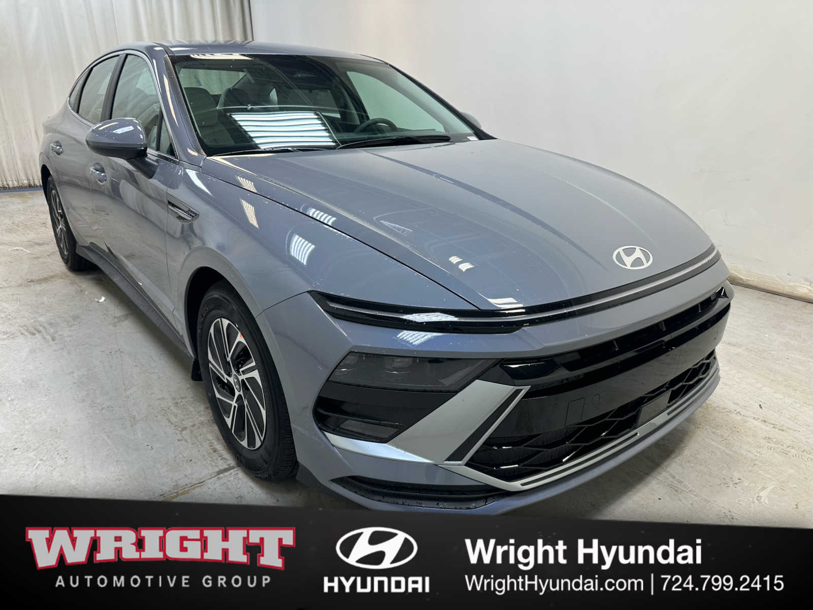 2026 Hyundai Sonata Hybrid Blue's photo