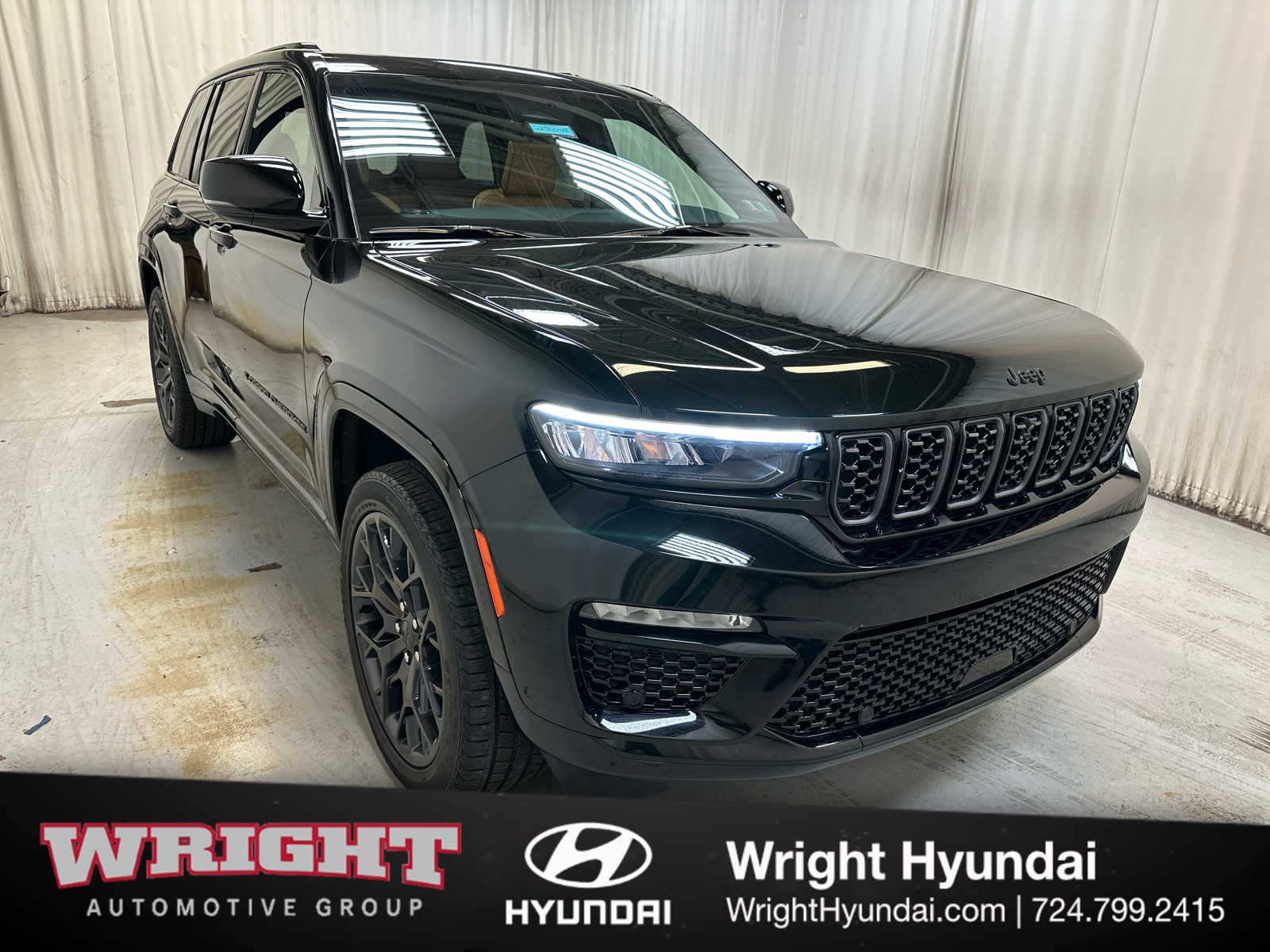 2024 Jeep Grand Cherokee Summit Reserve's photo