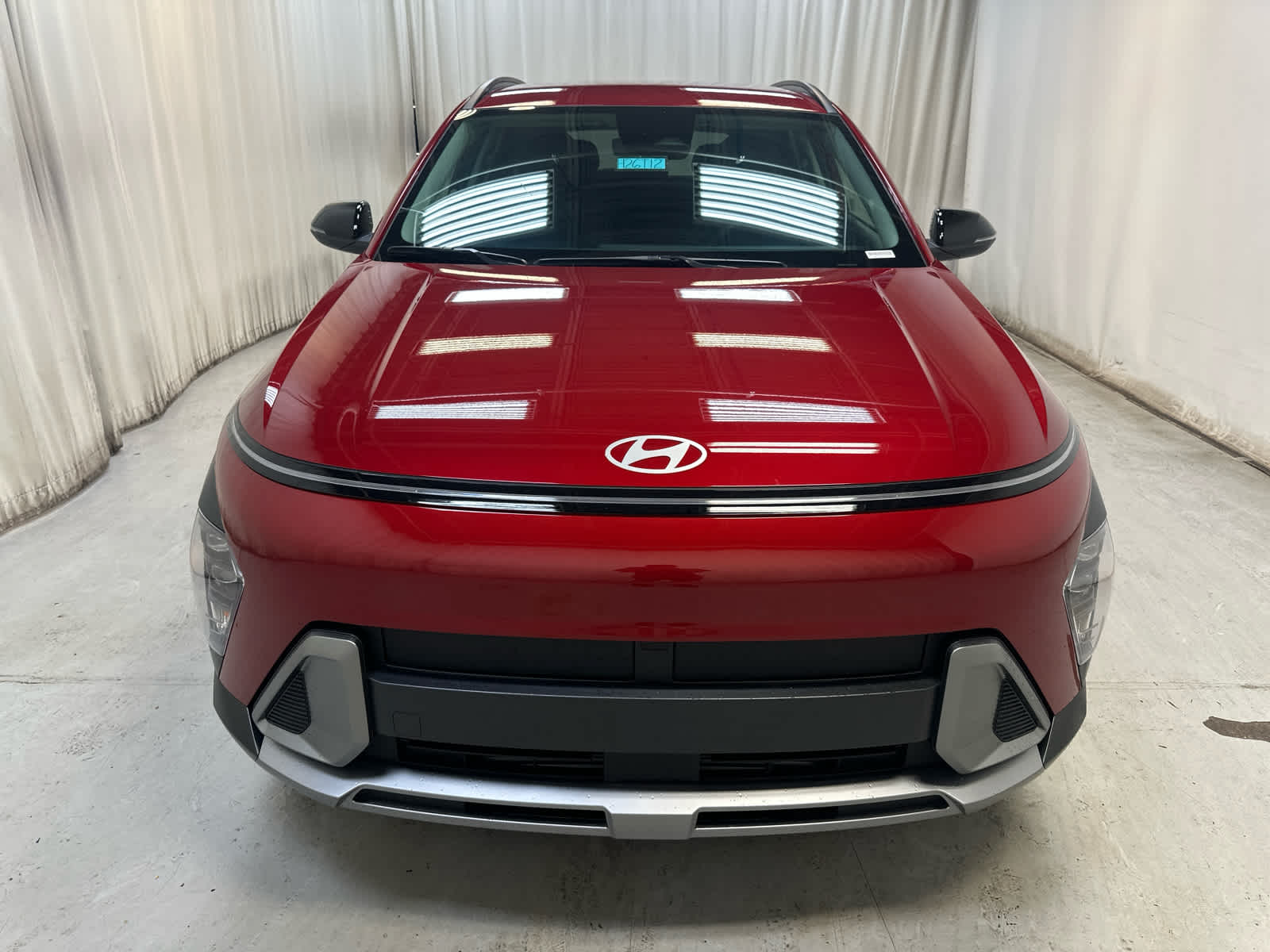 2026 Hyundai Kona SEL photo 2