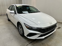 2025 Hyundai Elantra SE Sedan