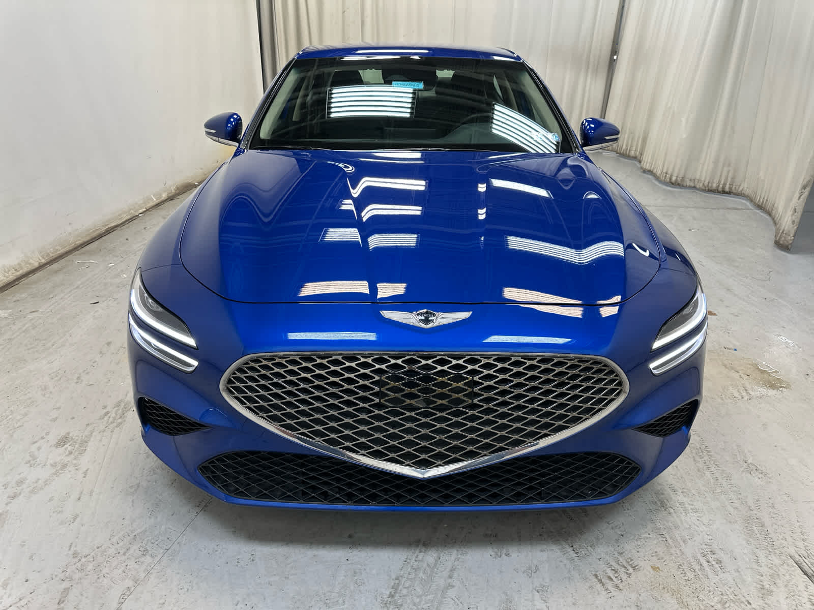 2022 Genesis G70 2.0T photo 2