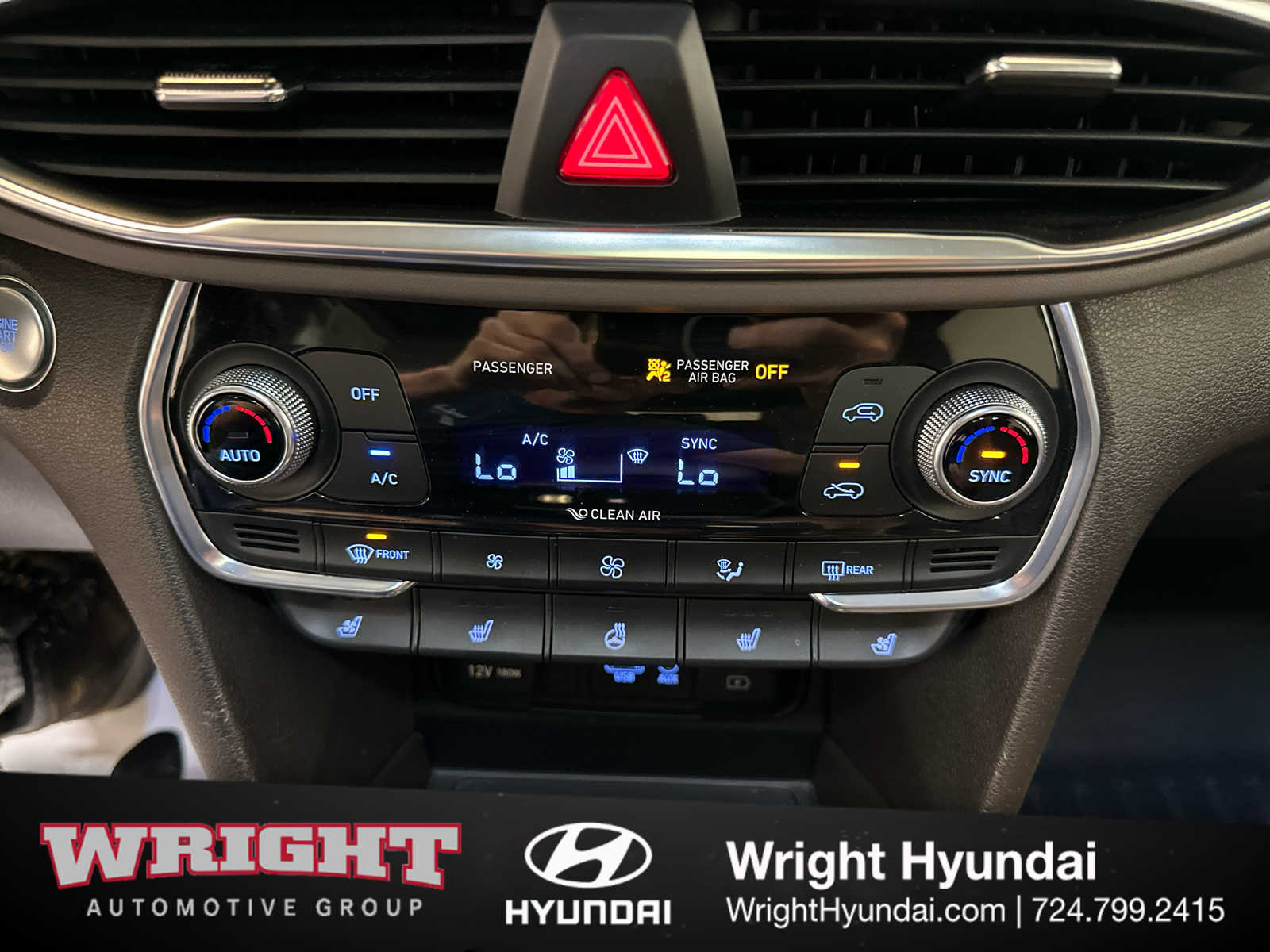 2020 Hyundai Santa Fe Limited - Photo 28