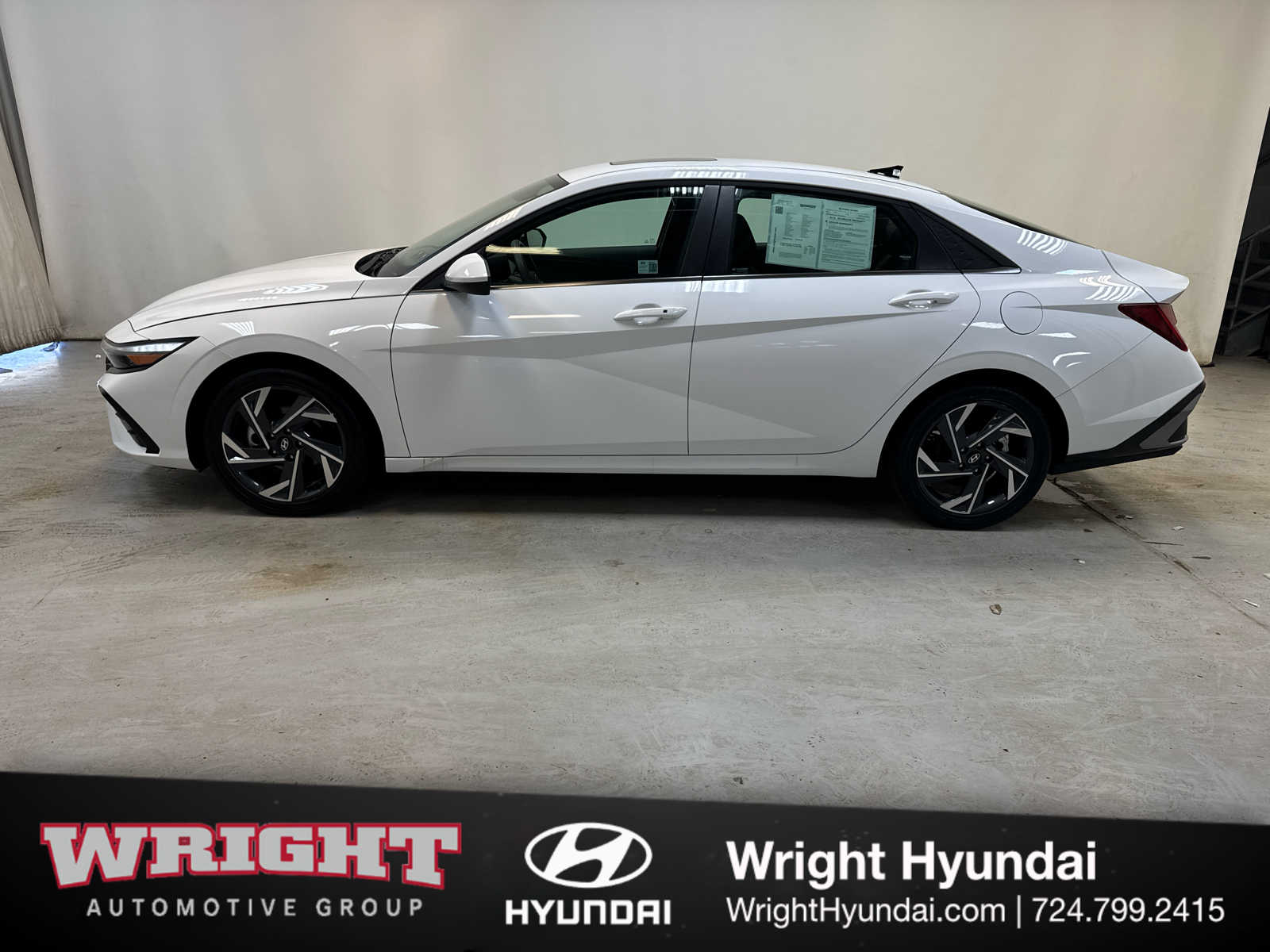 2025 Hyundai Elantra SEL - Photo 7
