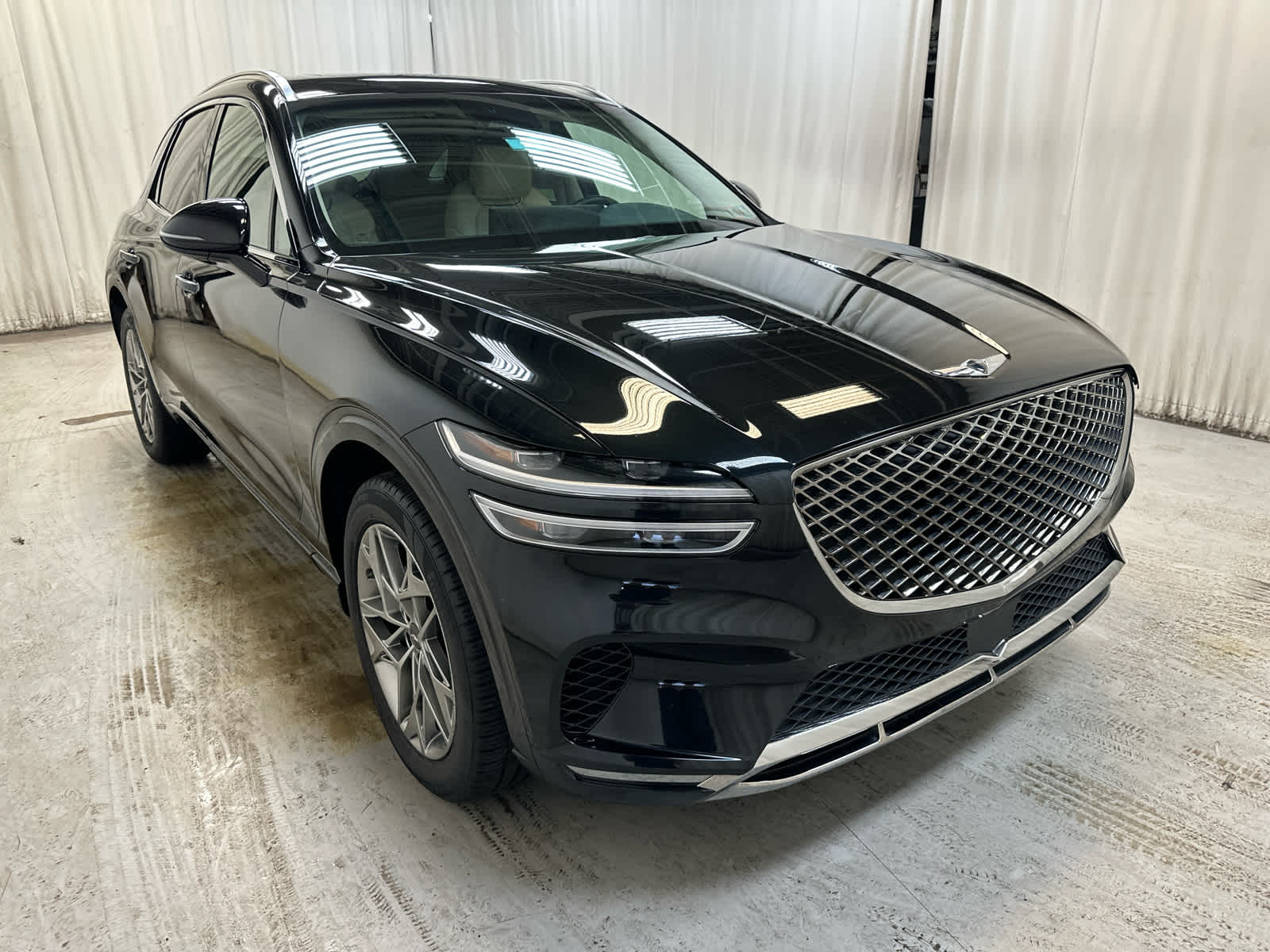 2022 Genesis GV70 2.5T Standard AWD's photo