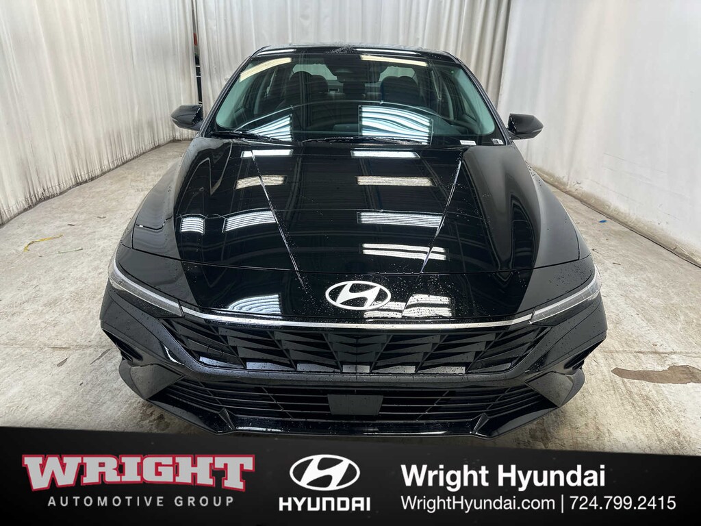 New 2026 Hyundai Elantra Limited Sedan