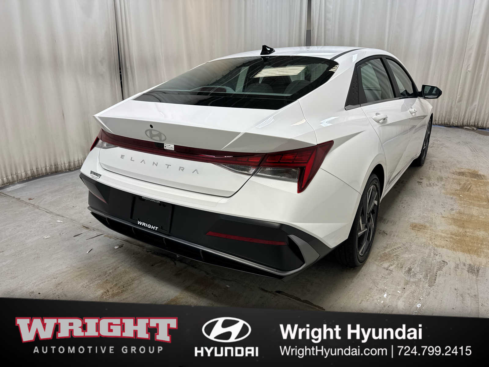 2025 Hyundai Elantra SEL - Photo 6