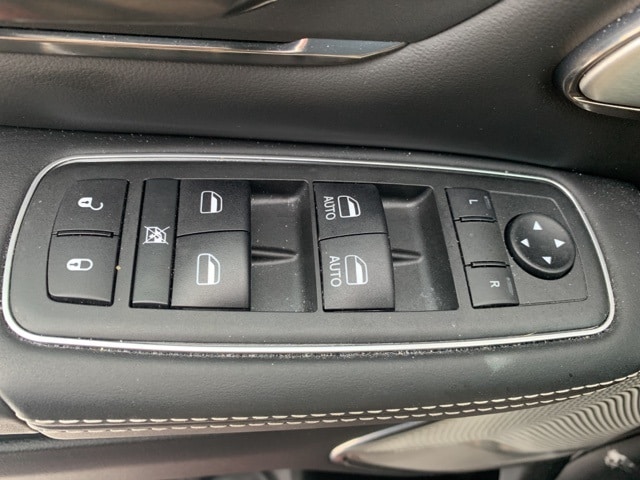 2020 RAM 1500 - Image 23