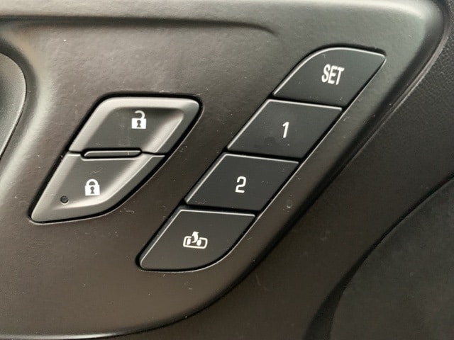 2020 CHEVROLET MALIBU - Image 14