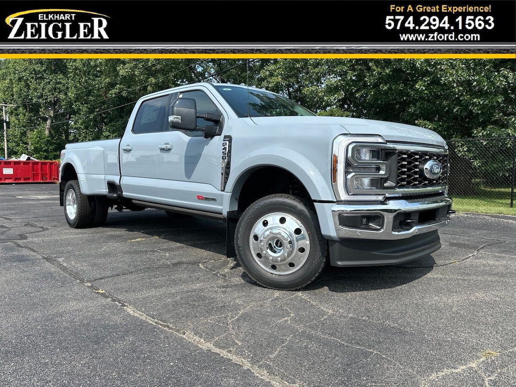 New 2026 Ford F-450 Truck Crew Cab
