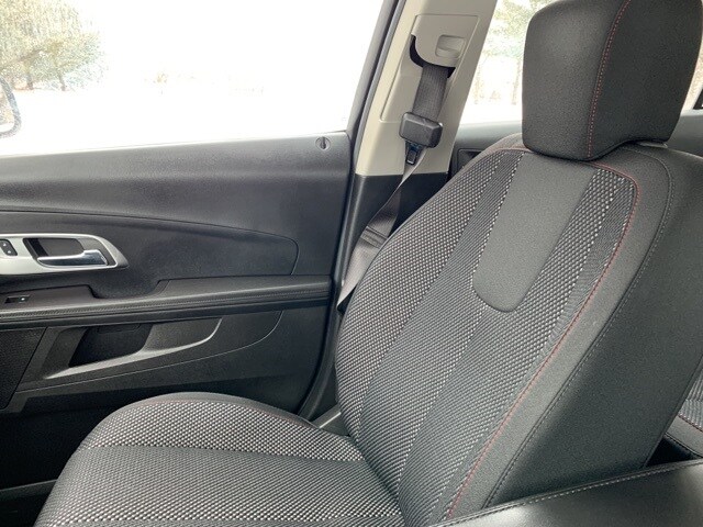 2017 CHEVROLET EQUINOX - Image 4