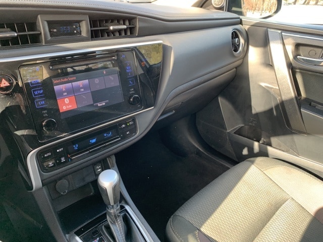 2019 TOYOTA COROLLA - Image 8