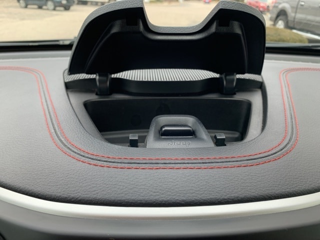 2016 JEEP CHEROKEE - Image 11