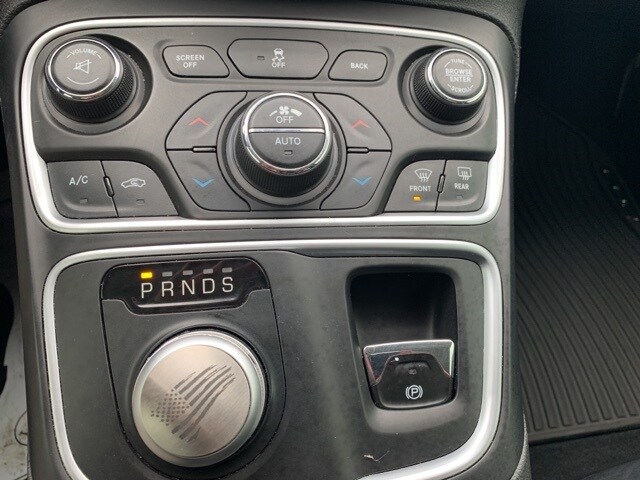 2015 CHRYSLER 200 - Image 18