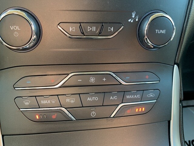 2019 FORD EDGE - Image 6