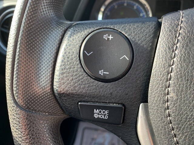 2019 TOYOTA COROLLA - Image 3