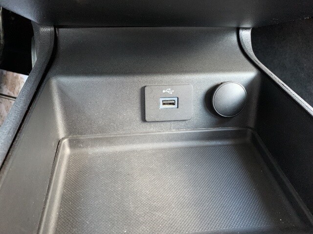 2017 FORD FUSION - Image 8