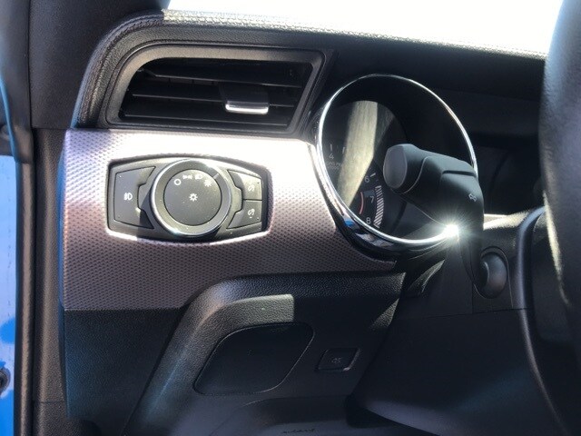 2017 FORD MUSTANG - Image 18