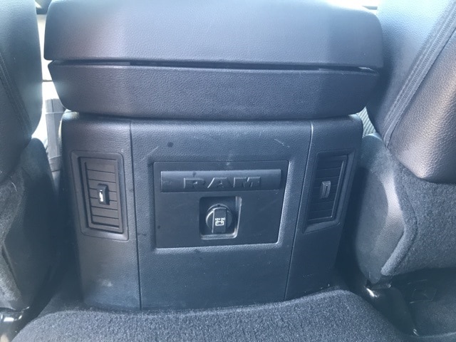 2017 RAM 1500 - Image 32