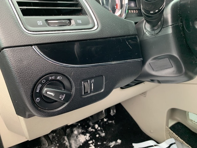 2017 DODGE GRAND CARAVAN - Image 21