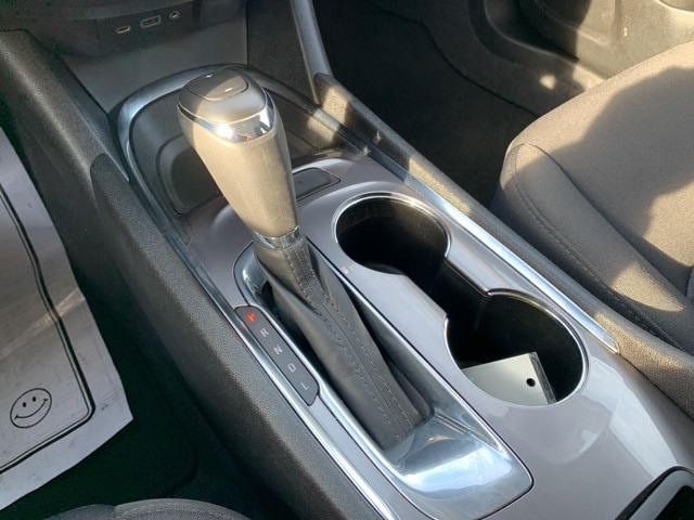 2019 CHEVROLET MALIBU - Image 9