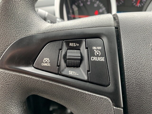 2017 CHEVROLET EQUINOX - Image 13