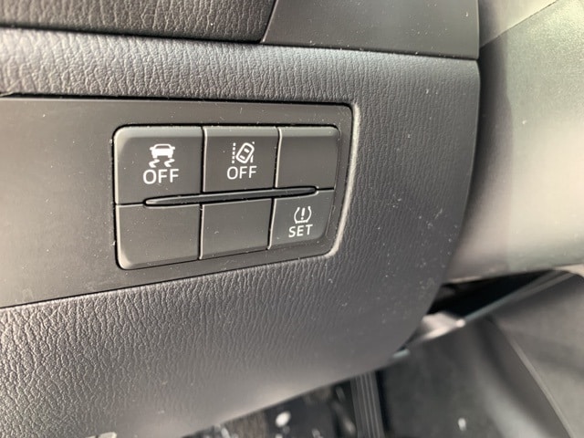 2018 MAZDA MAZDA3 - Image 16