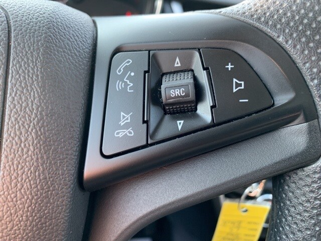 2019 Chevrolet Trax LS photo 4