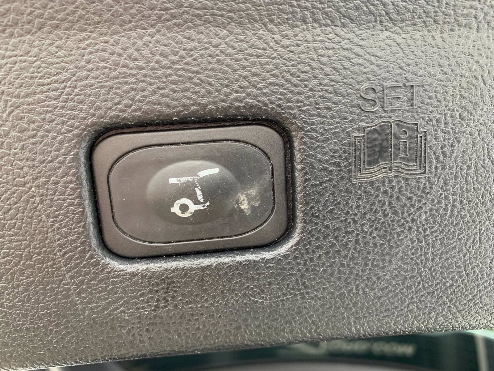 2015 FORD EDGE - Image 25