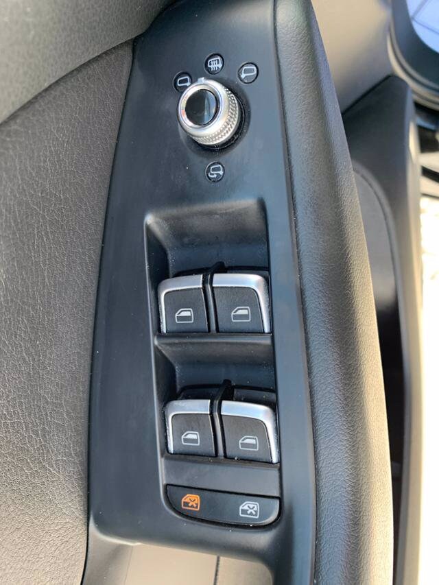 2016 AUDI Q5 - Image 17