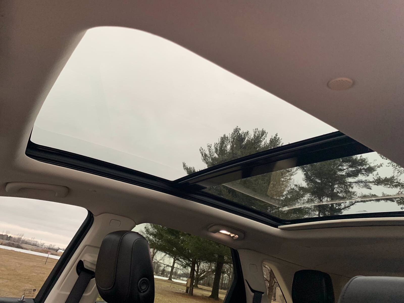 2017 CADILLAC XT5 - Image 24