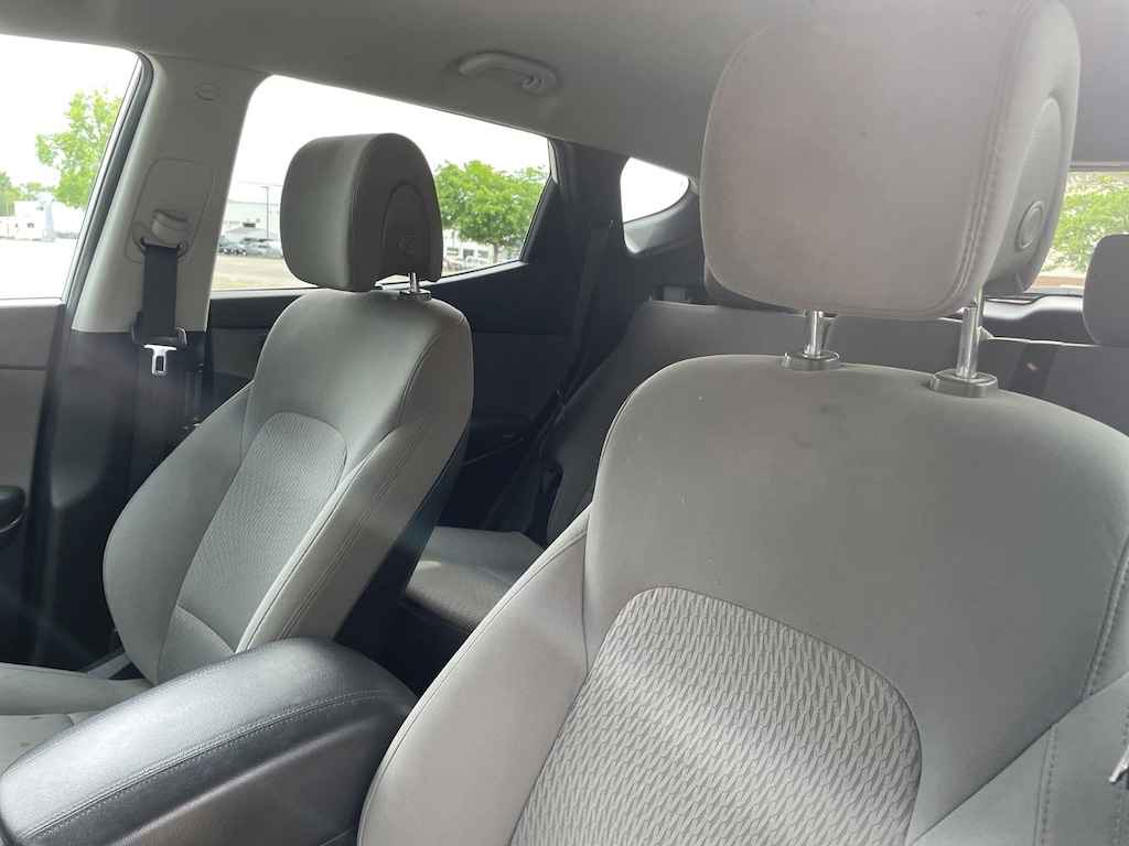 Used 2018 Hyundai Santa Fe Sport 2.4L SUV