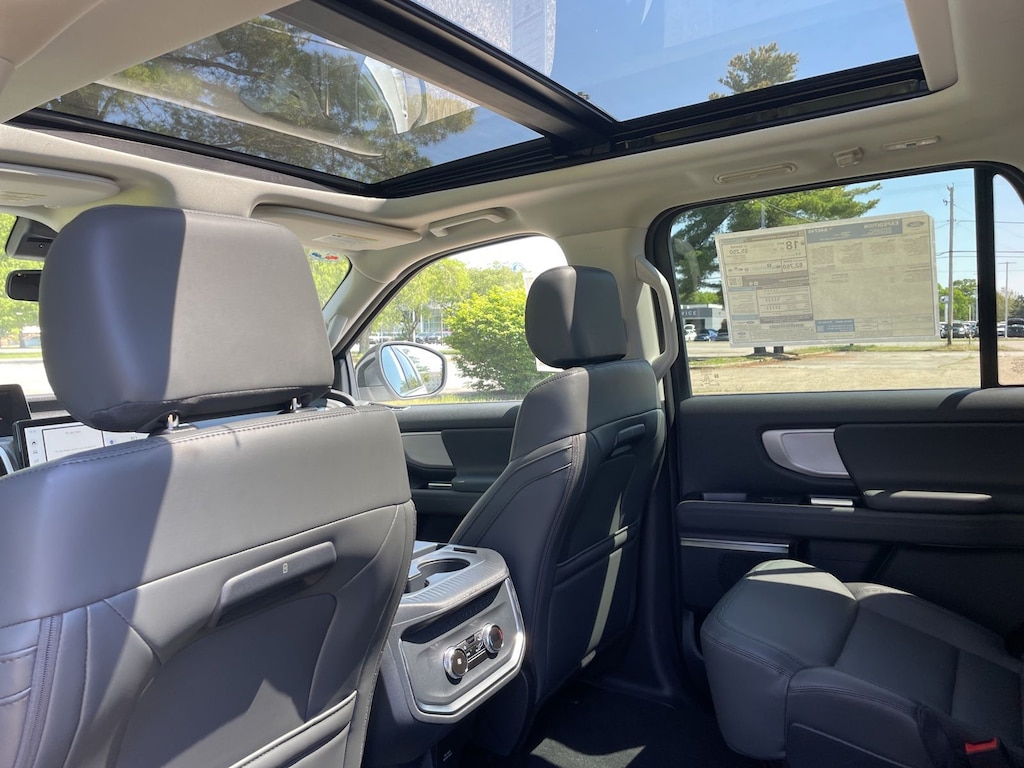 New 2026 Ford Expedition Active SUV