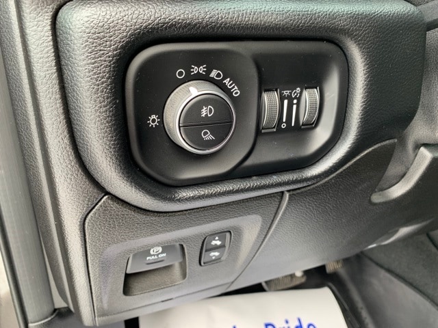 2019 RAM 1500 - Image 18
