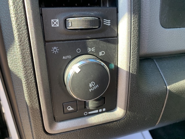 2019 RAM 1500 - Image 17