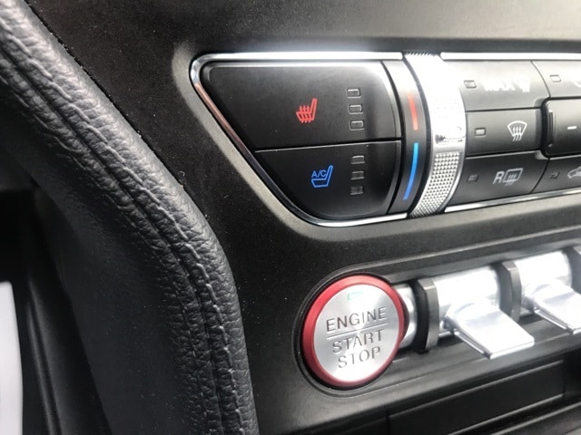 2020 FORD MUSTANG - Image 15