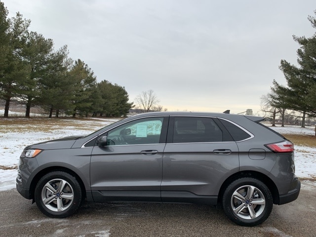 2022 Ford Edge SEL's photo