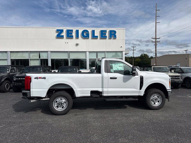 2027 Ford F-350 XL Truck Regular Cab
