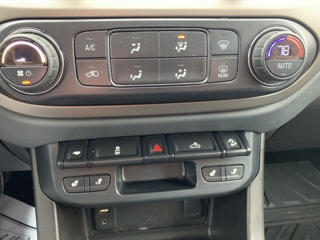 2015 CHEVROLET COLORADO - Image 19