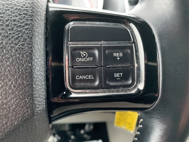 2017 DODGE GRAND CARAVAN - Image 14