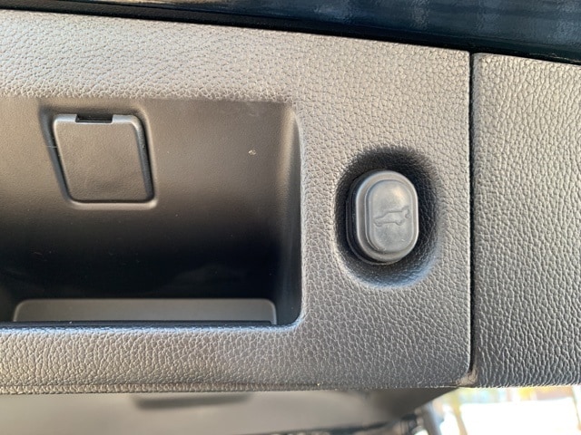 2017 CHEVROLET TAHOE - Image 29